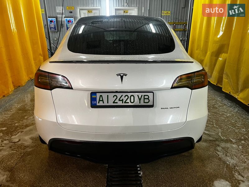 Внедорожник / Кроссовер Tesla Model Y 2021 в Белой Церкви