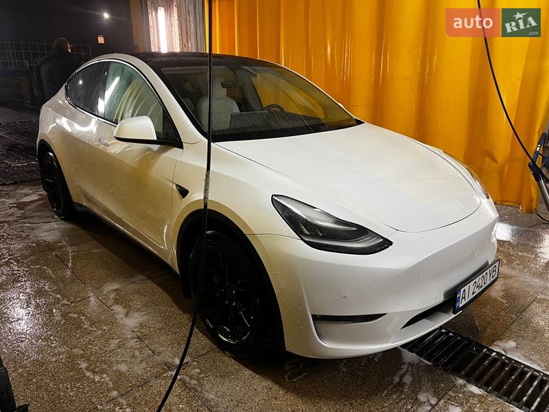 Внедорожник / Кроссовер Tesla Model Y 2021 в Белой Церкви
