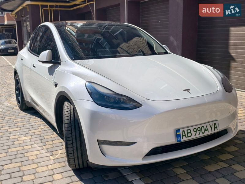 Внедорожник / Кроссовер Tesla Model Y 2023 в Виннице