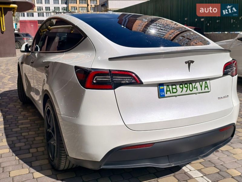 Внедорожник / Кроссовер Tesla Model Y 2023 в Виннице