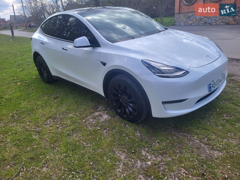 Позашляховик / Кросовер Tesla Model Y 2022 в Вінниці фото 2 Позашляховик / Кросовер Tesla Model Y 2022 в Вінниці