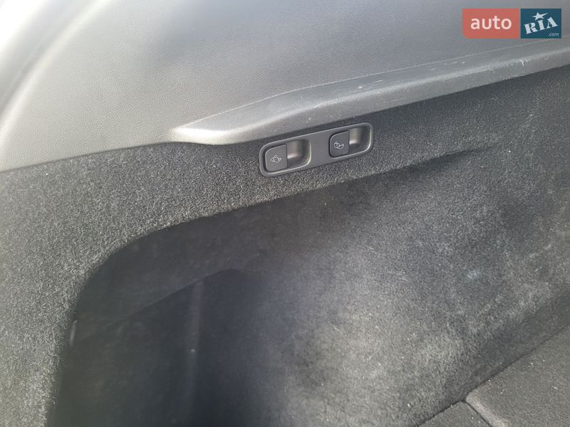 Позашляховик / Кросовер Tesla Model Y 2022 в Вінниці фото 8 Позашляховик / Кросовер Tesla Model Y 2022 в Вінниці