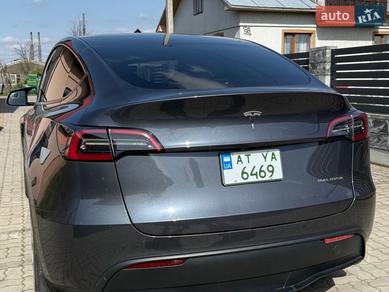 Позашляховик / Кросовер Tesla Model Y 2022 в Долині фото 13 Позашляховик / Кросовер Tesla Model Y 2022 в Долині