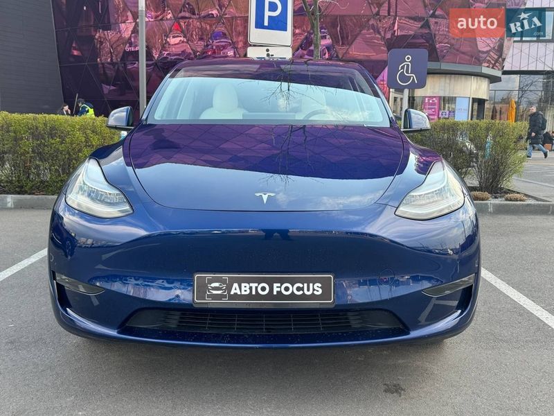 Позашляховик / Кросовер Tesla Model Y 2020 в Києві