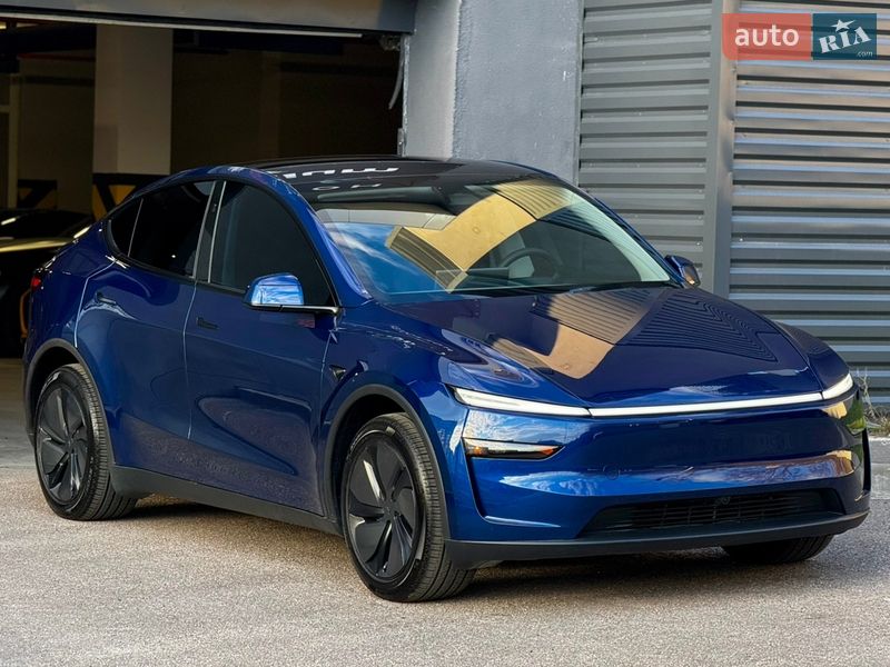 Позашляховик / Кросовер Tesla Model Y 2025 в Харкові