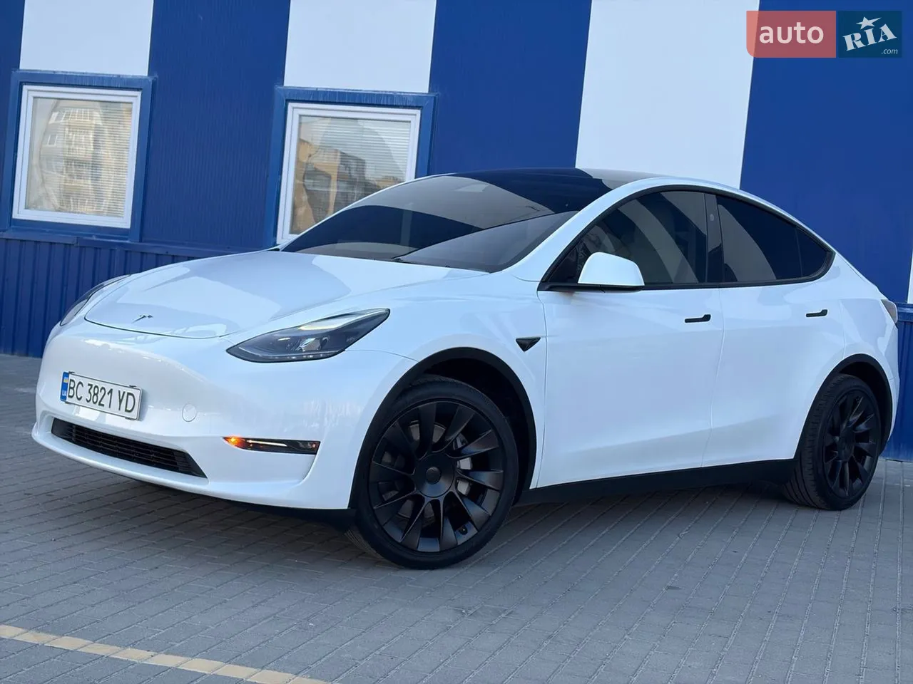 2023 Tesla Model Y - мініатюра 15