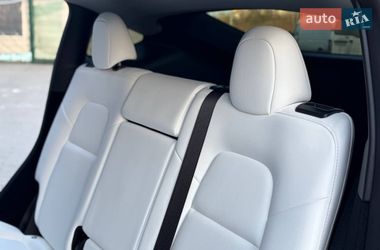 Позашляховик / Кросовер Tesla Model Y 2024 в Дрогобичі