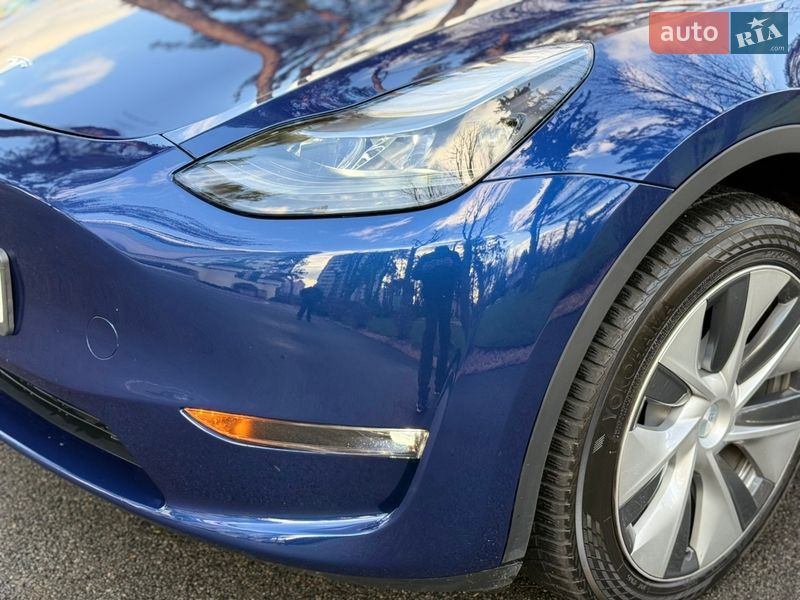 Внедорожник / Кроссовер Tesla Model Y 2023 в Харькове