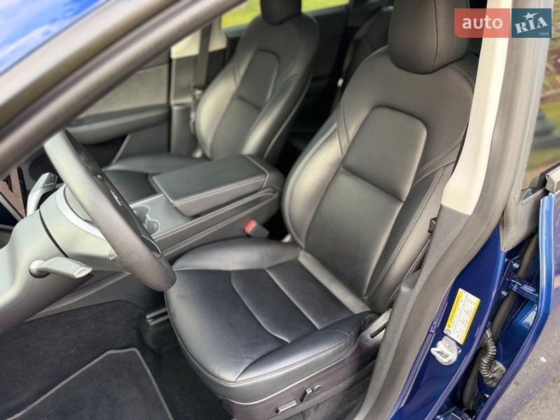 Внедорожник / Кроссовер Tesla Model Y 2023 в Харькове