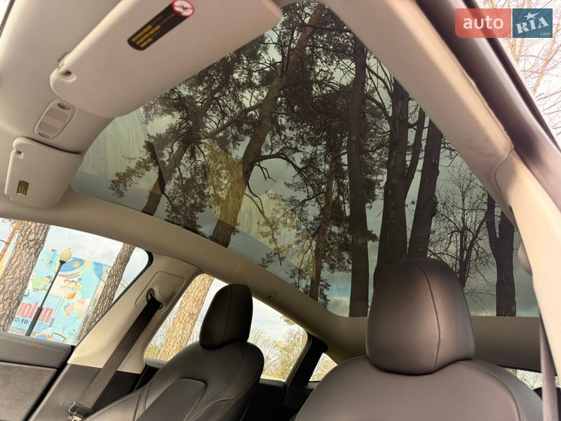 Внедорожник / Кроссовер Tesla Model Y 2023 в Харькове