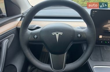 Позашляховик / Кросовер Tesla Model Y 2023 в Львові