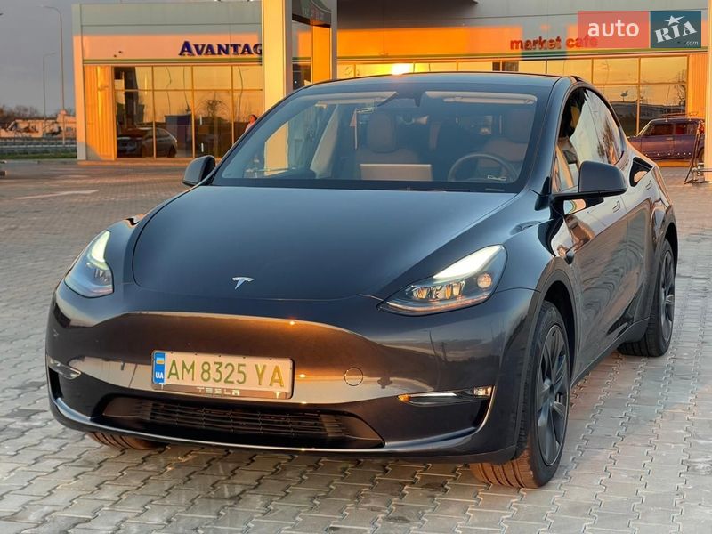 Позашляховик / Кросовер Tesla Model Y 2024 в Житомирі