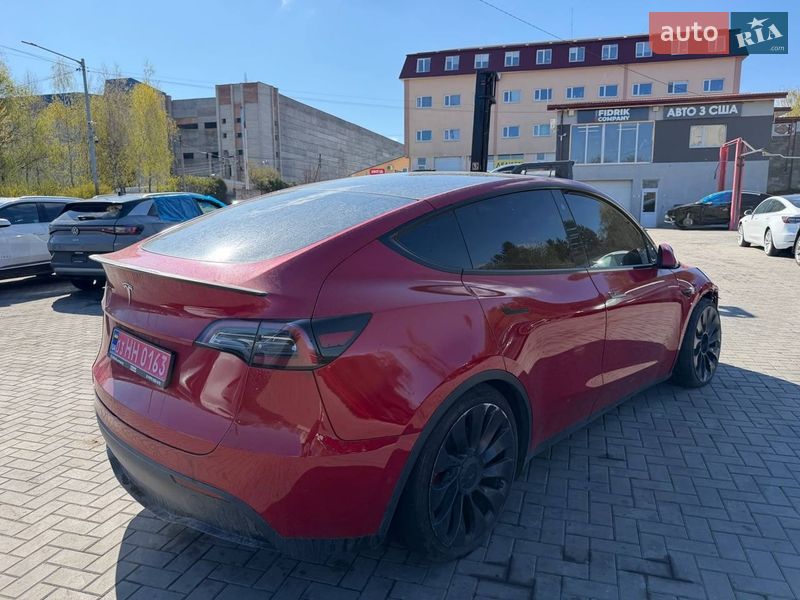 Внедорожник / Кроссовер Tesla Model Y 2021 в Луцке фото 3 Внедорожник / Кроссовер Tesla Model Y 2021 в Луцке