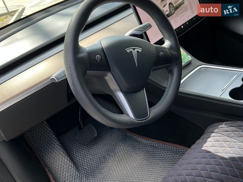 Позашляховик / Кросовер Tesla Model Y 2022 в Кропивницькому