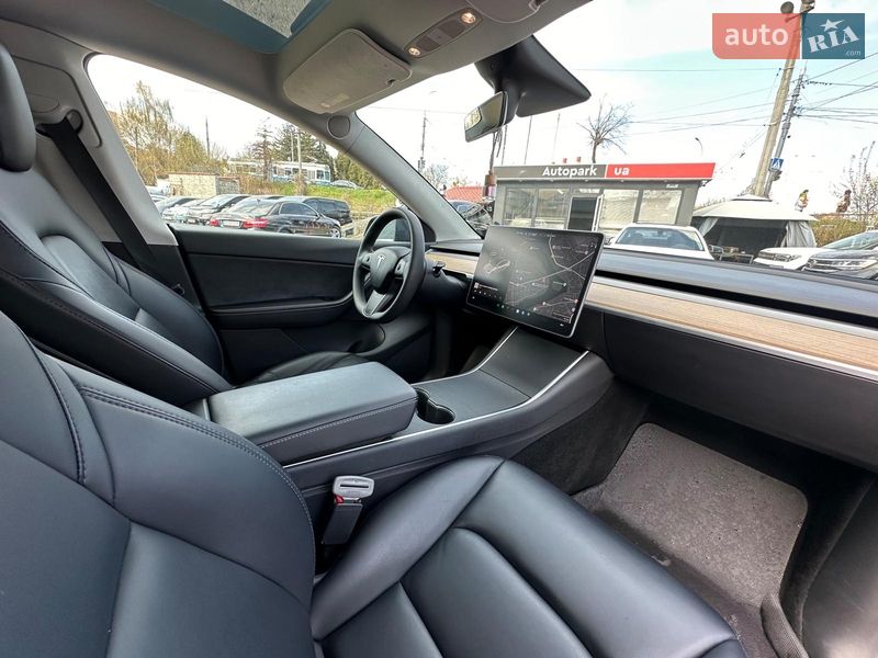 Внедорожник / Кроссовер Tesla Model Y 2020 в Виннице