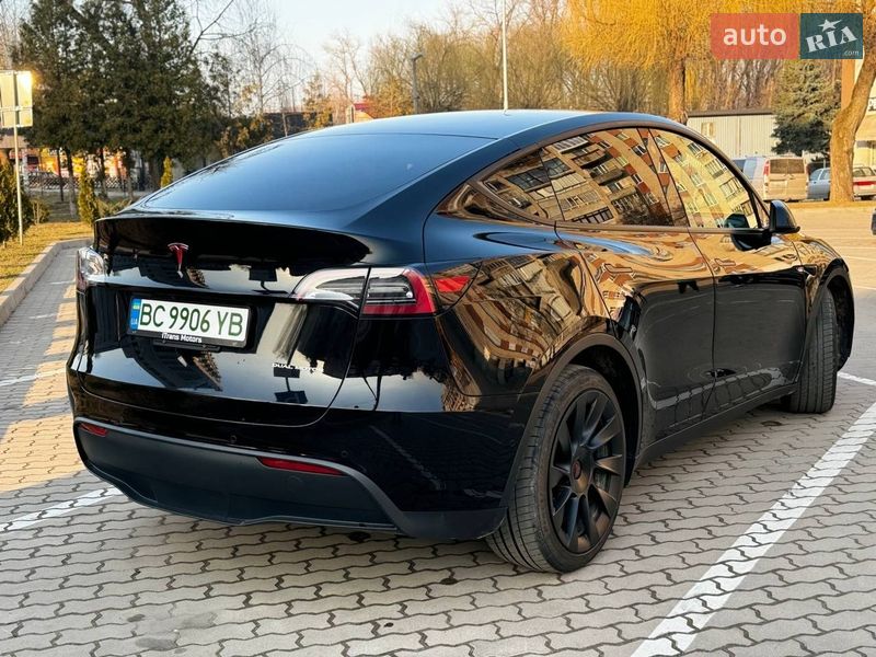 Позашляховик / Кросовер Tesla Model Y 2021 в Трускавці фото Позашляховик / Кросовер Tesla Model Y 2021 в Трускавці
