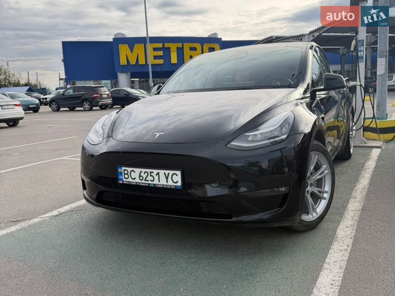 Позашляховик / Кросовер Tesla Model Y 2022 в Самборі фото 3 Позашляховик / Кросовер Tesla Model Y 2022 в Самборі
