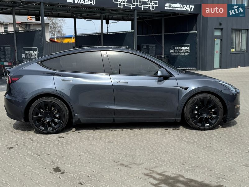 Позашляховик / Кросовер Tesla Model Y 2022 в Луцьку фото 7 Позашляховик / Кросовер Tesla Model Y 2022 в Луцьку