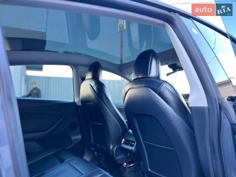 Позашляховик / Кросовер Tesla Model Y 2022 в Луцьку фото 22 Позашляховик / Кросовер Tesla Model Y 2022 в Луцьку