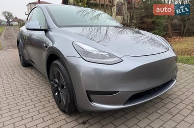 Внедорожник / Кроссовер Tesla Model Y 2024 в Ивано-Франковске