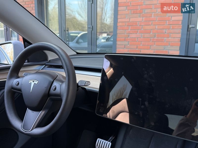 Внедорожник / Кроссовер Tesla Model Y 2023 в Кременчуге фото 11 Внедорожник / Кроссовер Tesla Model Y 2023 в Кременчуге