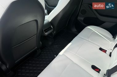 Внедорожник / Кроссовер Tesla Model Y 2023 в Львове