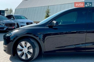 Внедорожник / Кроссовер Tesla Model Y 2021 в Львове