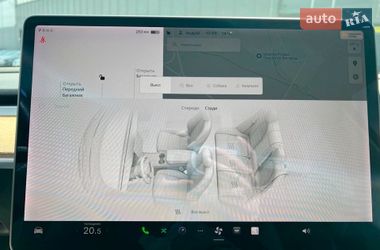 Внедорожник / Кроссовер Tesla Model Y 2021 в Львове