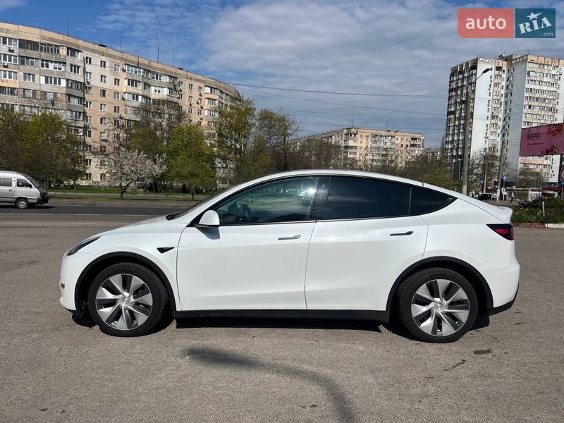 Внедорожник / Кроссовер Tesla Model Y 2022 в Одессе