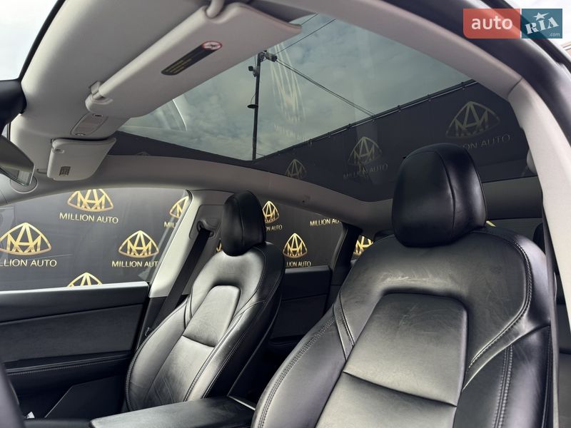 Позашляховик / Кросовер Tesla Model Y 2020 в Києві