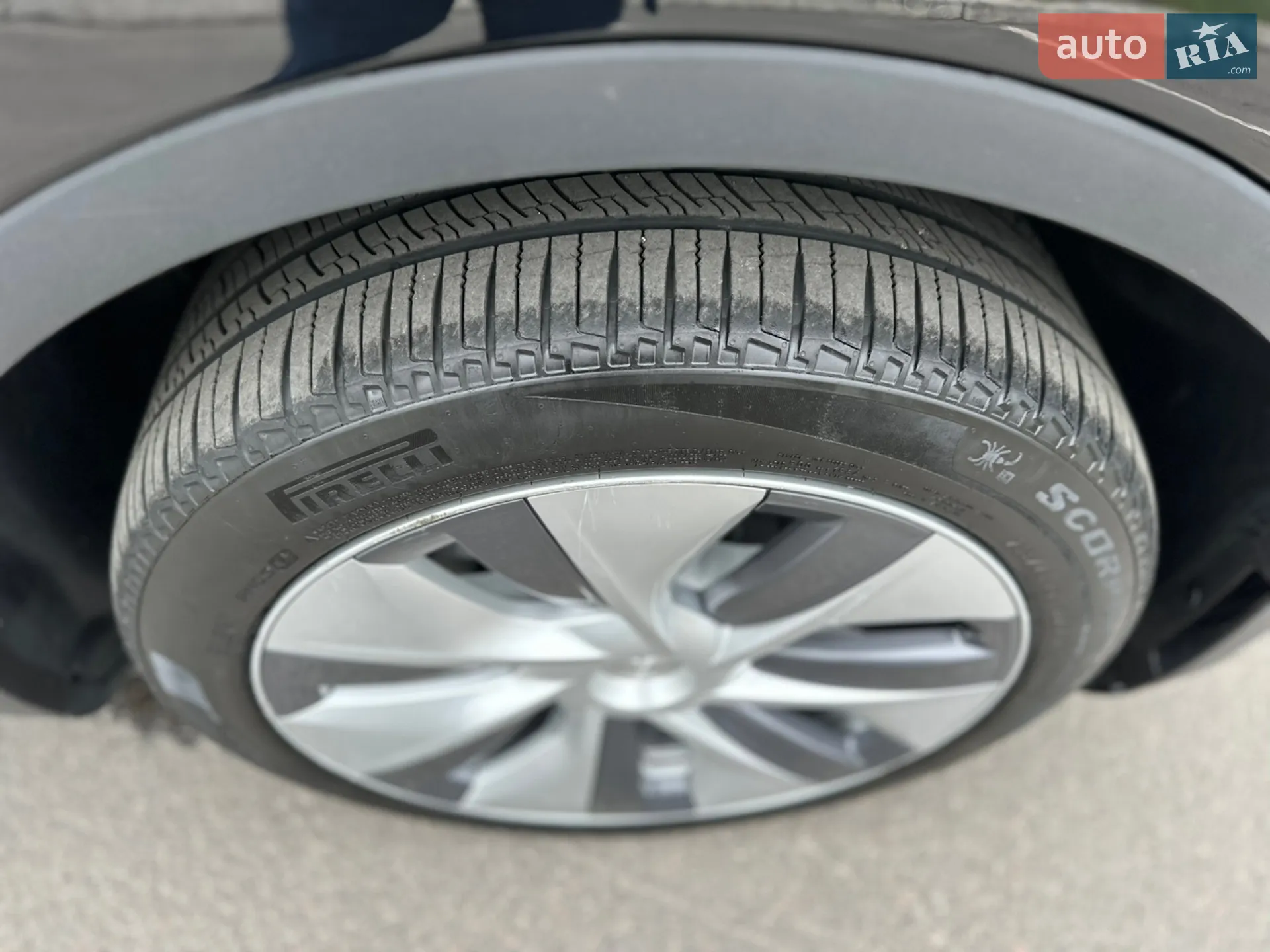2024 Tesla Model Y - мініатюра 12