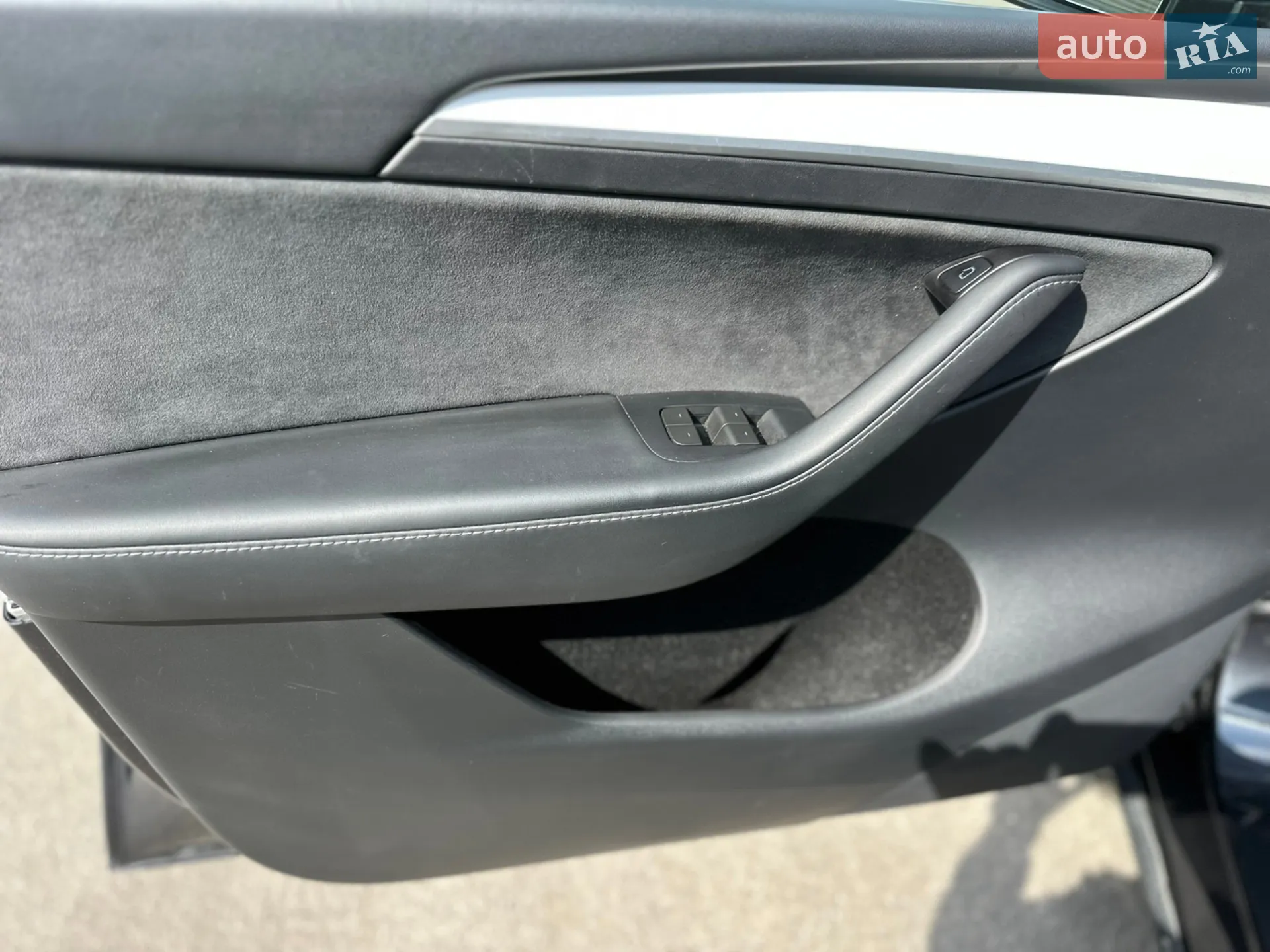 2024 Tesla Model Y - мініатюра 22