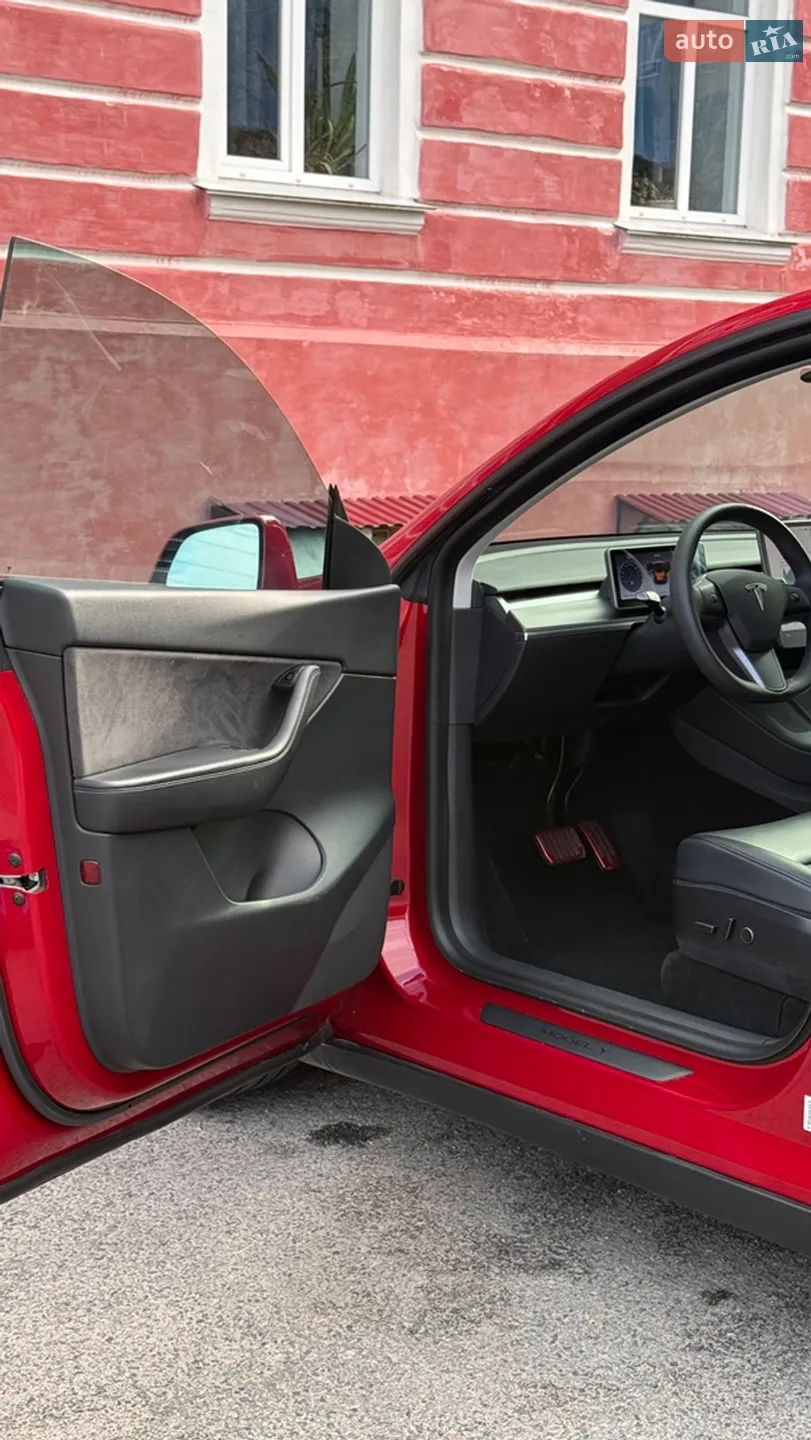 2021 Tesla Model Y - мініатюра 18