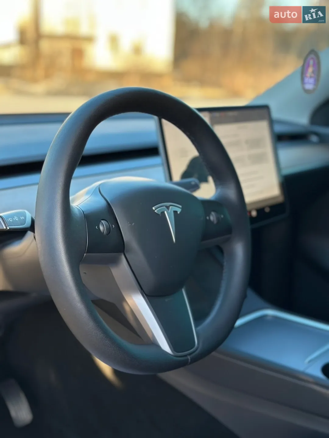 2022 Tesla Model Y - мініатюра 17