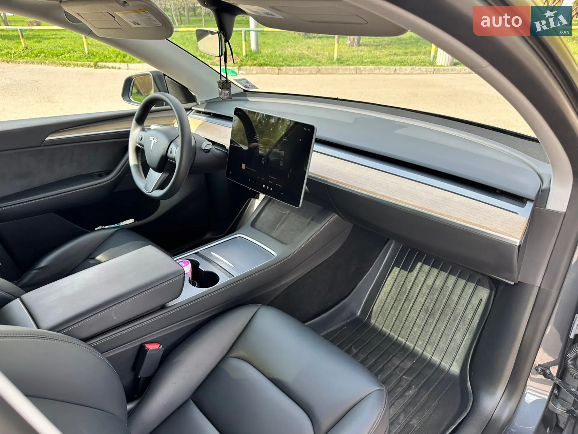 2022 Tesla Model Y - мініатюра 42
