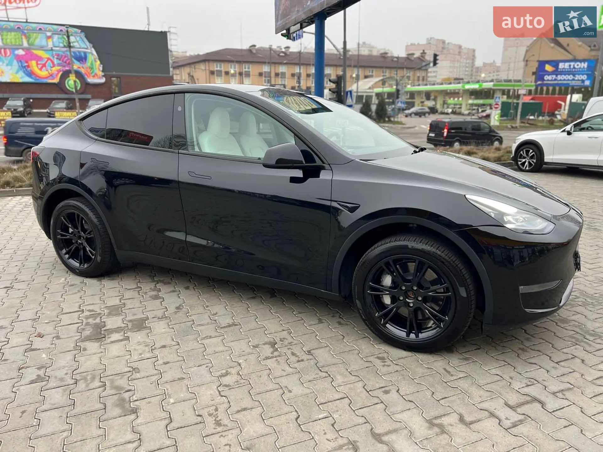 2024 Tesla Model Y - мініатюра 10
