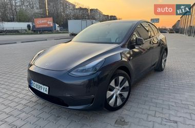 Внедорожник / Кроссовер Tesla Model Y 2024 в Тернополе