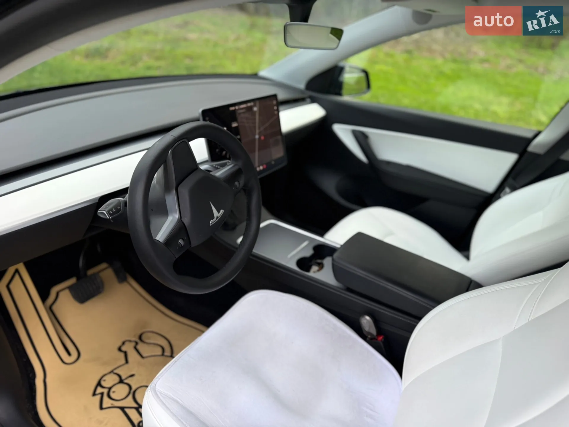 2021 Tesla Model Y - мініатюра 9