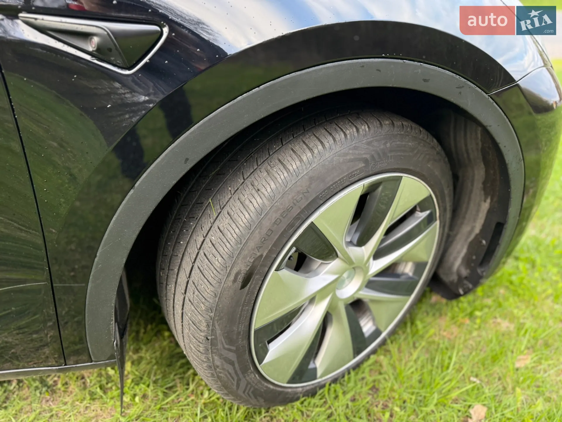 2021 Tesla Model Y - мініатюра 14