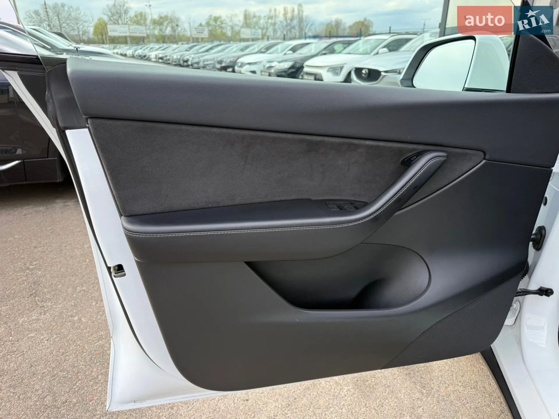 2021 Tesla Model Y - мініатюра 21