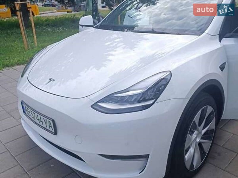 Tesla Model Y 2022