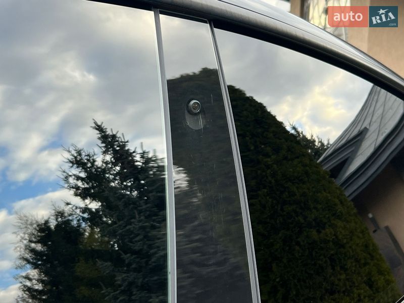 Внедорожник / Кроссовер Tesla Model Y 2024 в Львове