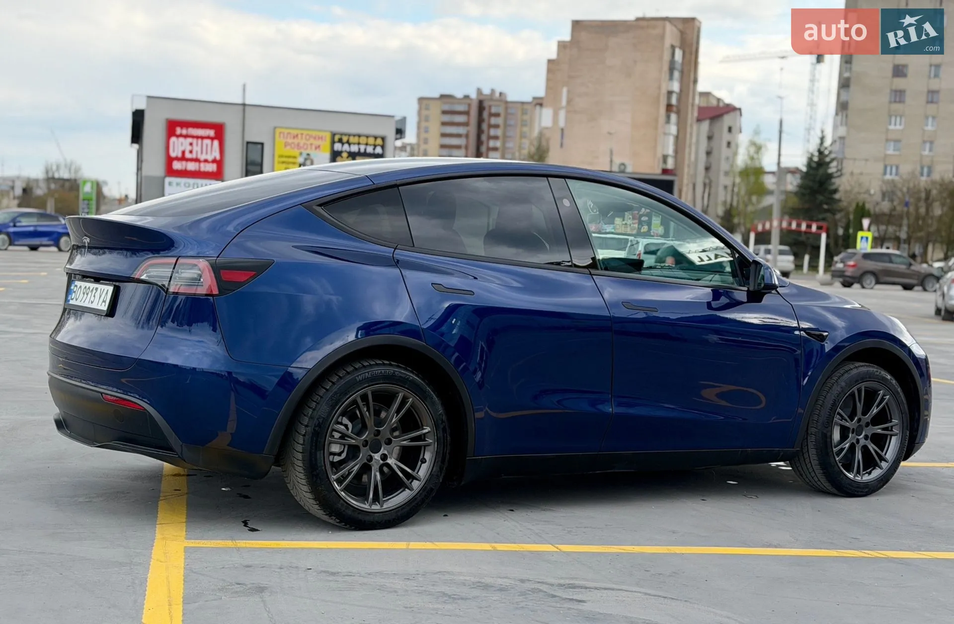 2025 Tesla Model Y - мініатюра 11