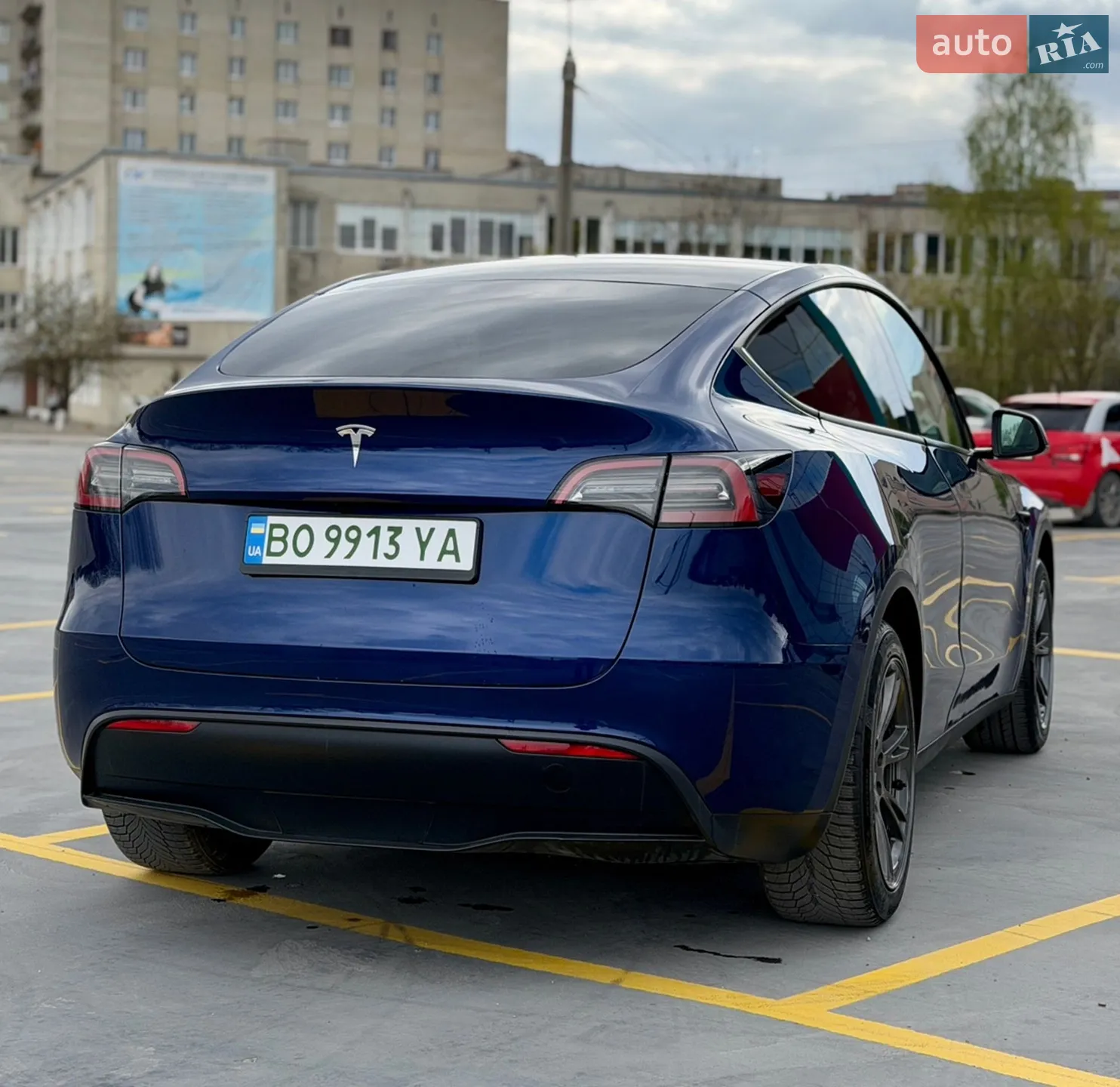2025 Tesla Model Y - мініатюра 14