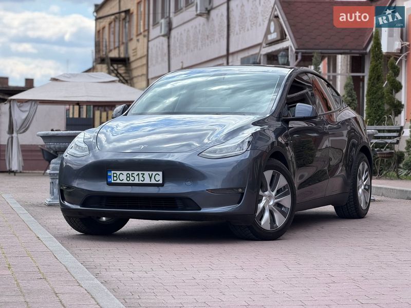 Внедорожник / Кроссовер Tesla Model Y 2022 в Стрые
