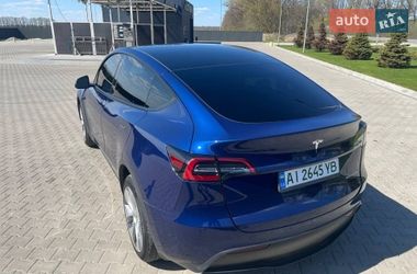 Внедорожник / Кроссовер Tesla Model Y 2023 в Киеве
