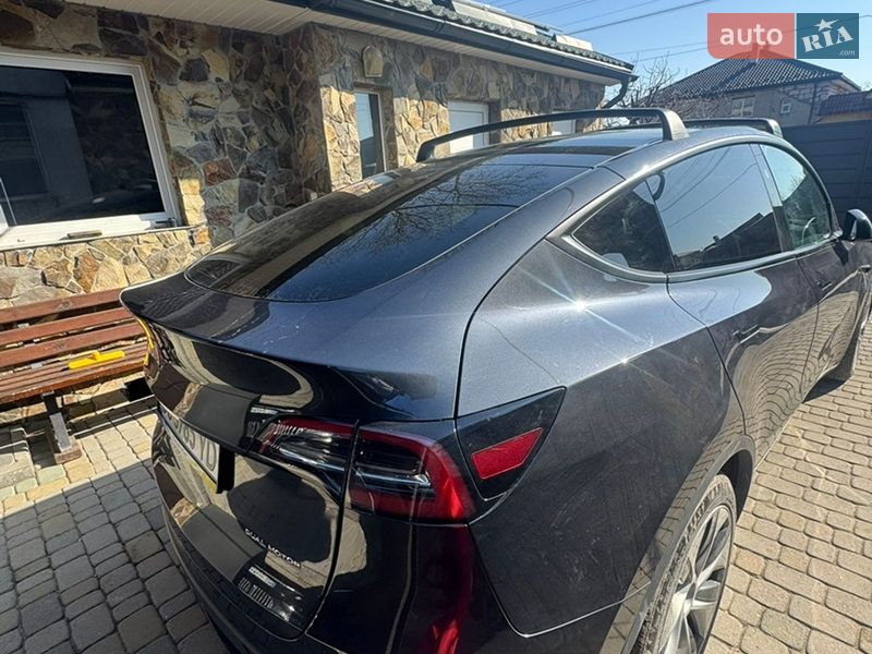 Внедорожник / Кроссовер Tesla Model Y 2024 в Львове