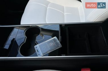 Внедорожник / Кроссовер Tesla Model Y 2020 в Львове