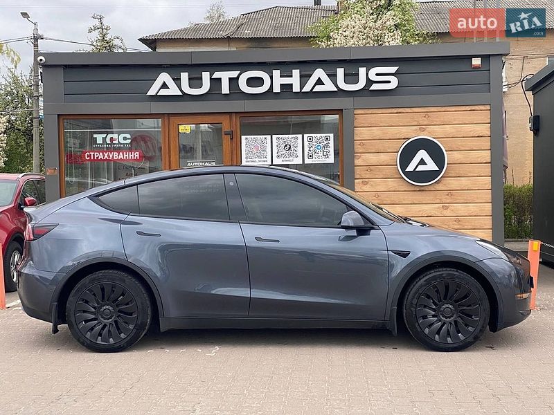 Внедорожник / Кроссовер Tesla Model Y 2022 в Житомире