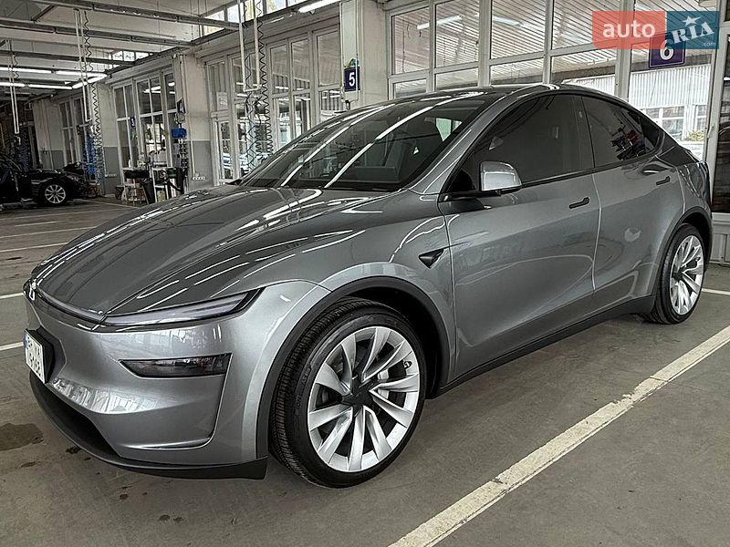 Позашляховик / Кросовер Tesla Model Y 2025 в Одесі